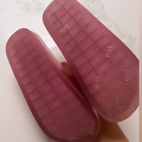 Mel Dreamed by Melissa - Picture 2 of 2